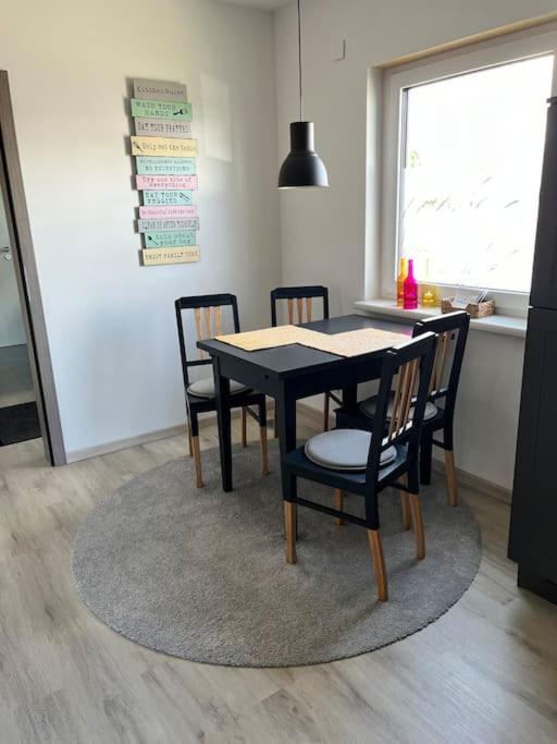 Appartement Buechensaal Mit Stellplatz Erlensee Exteriér fotografie